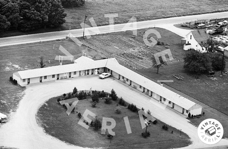 Manor Motel - 1968 (newer photo)